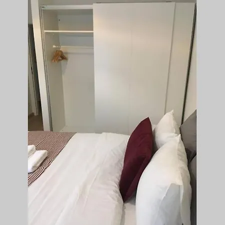 Trendy New And Large 3 Beds Appartement